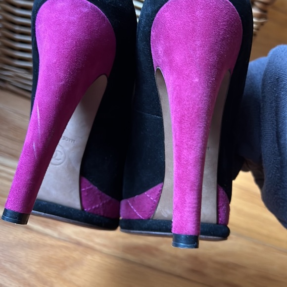 CHANEL Black & Purple/Pink Suede Pumps size 36 (6) - Picture 6 of 9
